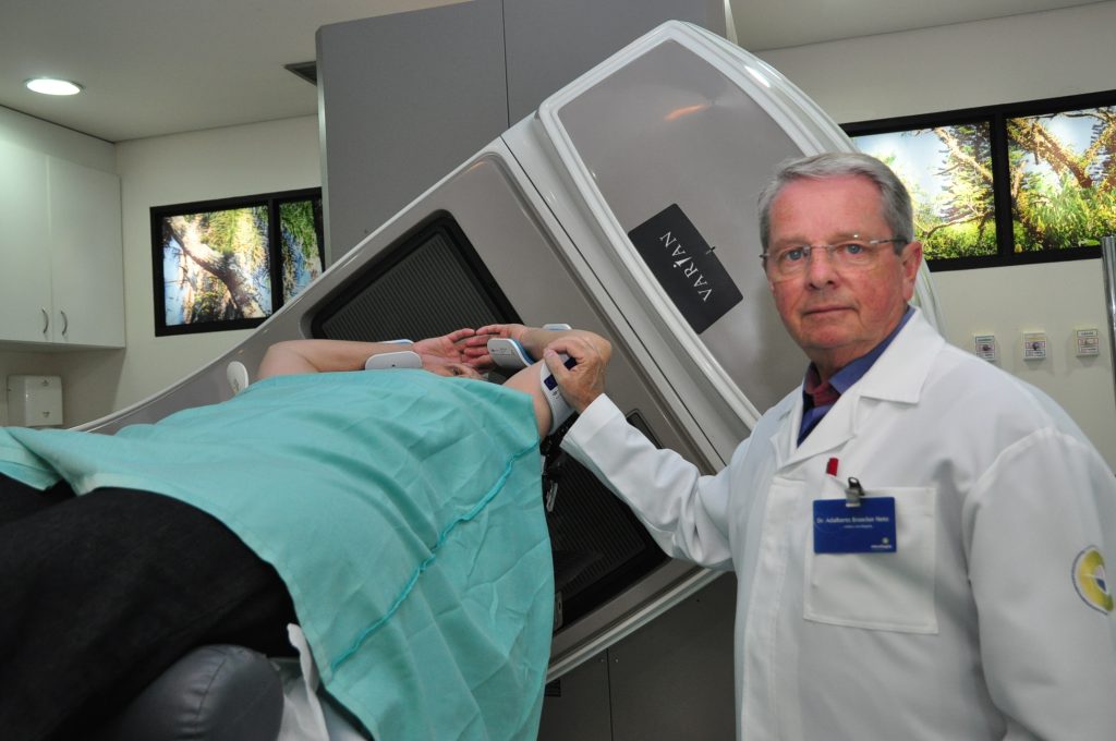 Oncologia Centenário investe na modernização dos equipamentos de radioterapia