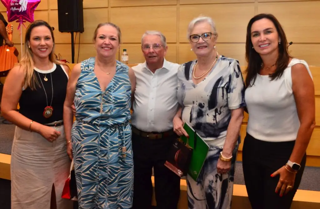 Oncologia Centenário destaca o protagonismo das mulheres que cuidam de mulheres