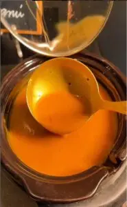 Sopas saborosas aquecem o inverno no restaurante Manuela Zang, em São Leopoldo, RS