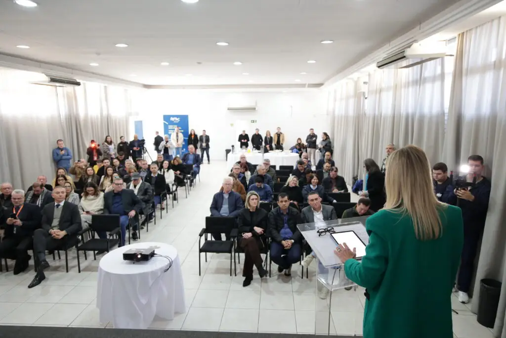 Fenac sediará a Zero +, feira calçadista para o segmento varejista