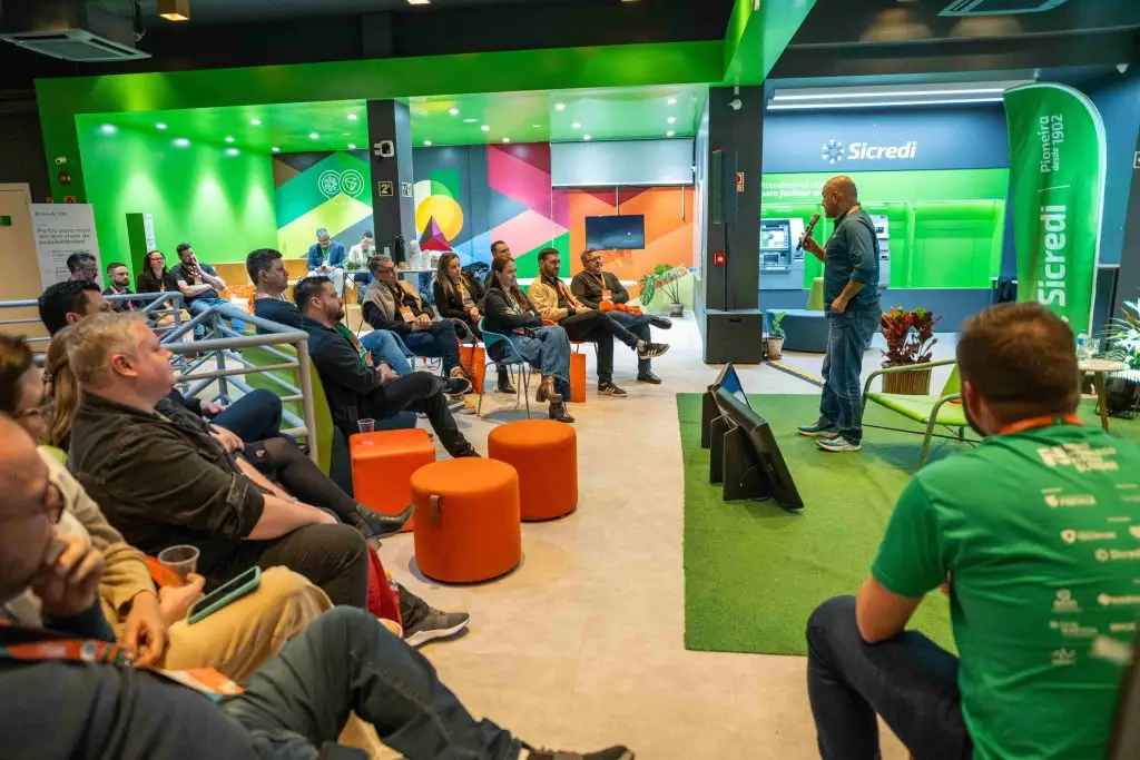 Sicredi Pioneira apresenta soluções para impulsionar novos negócios