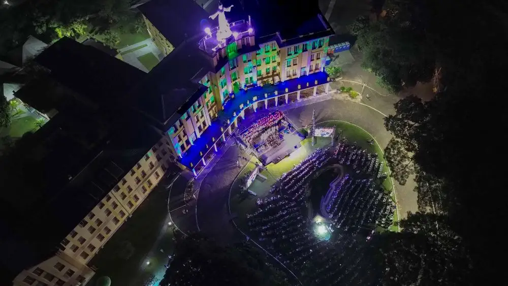 Presto e CECREI levam milhares de pessoas para celebrar o Natal