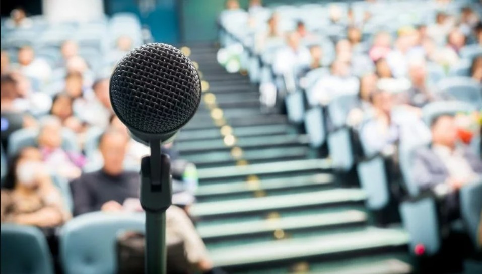 Oratória é tema de curso na Nova Acrópole neste sábado, 7 