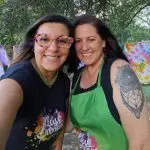 Casa B promove oficinas artísticas de lettering e pintura em tela em fevereiro