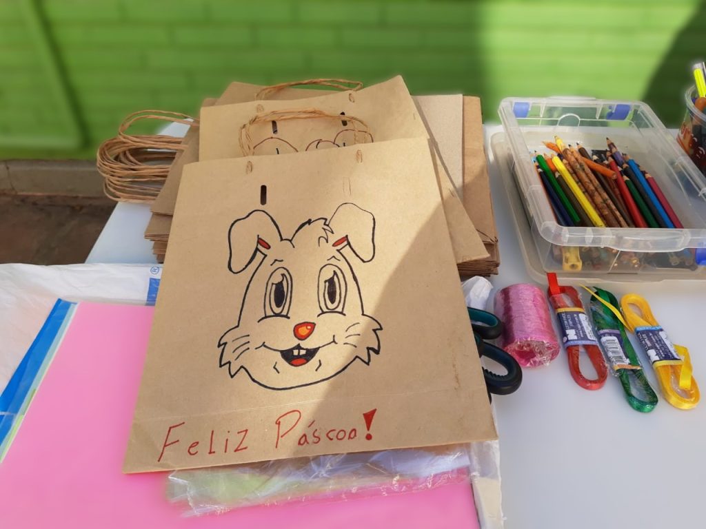 Oficina de Páscoa da Nova Acrópole leva alegria a crianças