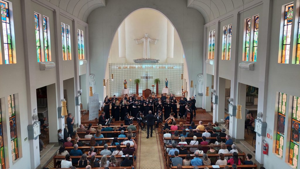 Camerata Presto apresenta programa especial de Páscoa