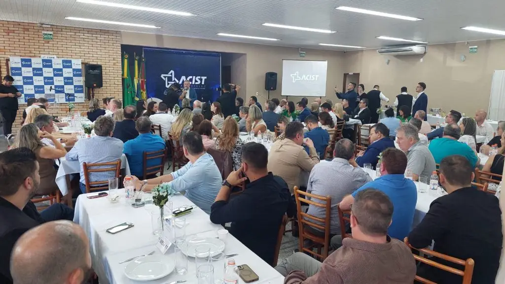 Eleições 2026: Setor empresarial conhece as propostas do pré-candidato Luciano Zucco