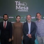 O jornalismo profissional e a reconstrução do Estado são debatidos na Federasul