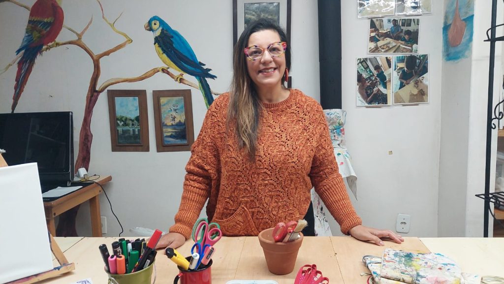 Casa B promove oficinas de arte inspiradas em Frida Kahlo e no Día de los Muertos